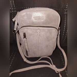 American Leather Company Cleveland North/South Crossbody Champagne Shimmer NWT